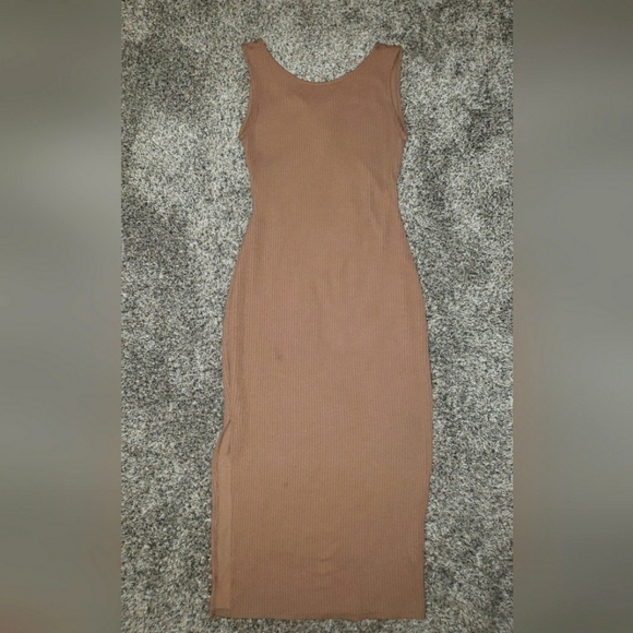 Antistar| Bodycon Ribbed Midi Dress with Scoop Neck and Back Cut Out - Picture 1 of 8